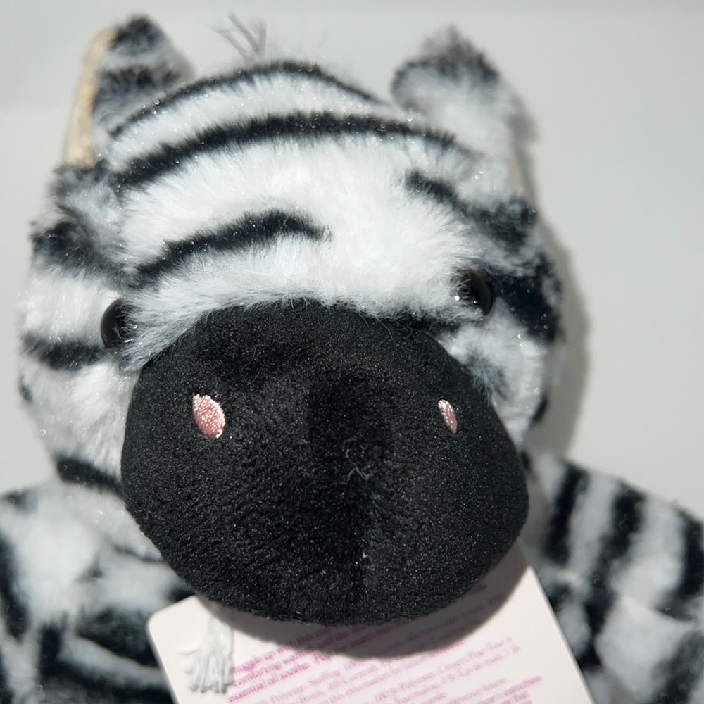 NWT snuggle black white zebra hottie microwaveable packet infused with lavender